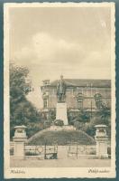 Kiskőrös Petőfi szobor