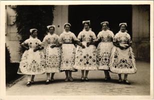 1935 Kalocsai népviselet, magyar folklór / Hungarian folklore from Kalocsa