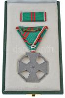 1991. "Magyar Köztársasági Ezüst Érdemkereszt, polgári tagozat" ezüstözött bronz kitünteté...