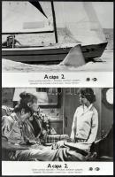 cca 1978 ,,A cápa 2. című amerikai kalandfilm jelenetei és szereplői, 7 db vintage produkciós filmfotó, ezüst zselatinos fotópapíron, a használatból eredő (esetleges) kisebb hibákkal, 18x24 cm