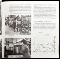 A százéves Athenaeum. Szerk.: Bendsák László. Bp., 1968, Athenaeum-ny., 71+(1) p. Kiadói papírkötés,...