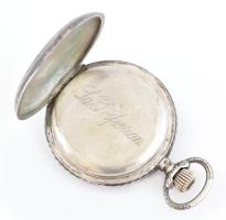 Ezüst (Ag) niellós tokos zsebóra, W&D jelzett, üveg nélkül, egy mutató törött, müködik, kopással...