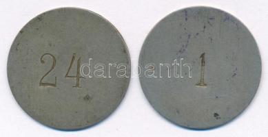 DN Címeres fém zseton (2x) "1" és "24" sorszámmal ellátott hátlappal (37mm) T:F ...