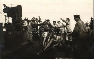 Szénbehajózás Torpedobooton / WWI Austro-Hungarian Navy, K.u.K. Kriegsmarine, mariners loading coal on a torpedo boat. photo