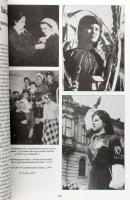 György Péter-Turai Hedvig (szerk.): A művészet katonái. Sztálinizmus és kultúra. Bp., 1992, Corvina....