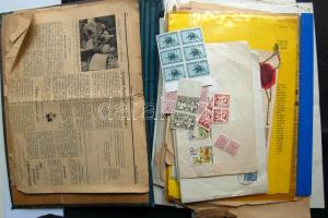 Nagy vegyes hagyaték okmánytétel bizonyítványokkal, fényképekkel, nyomtatványokkal nagy bőrmappában