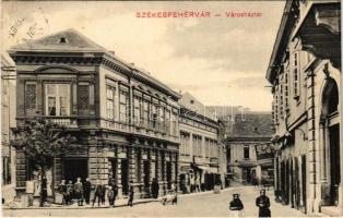 1910 Székesfehérvár, Városháztér, utca, üzletek (EK)