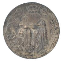 1915. "Hungaria S. Cordi J Consecrata 1915 / Hungaria B.M.V. Devota 1038" Zn medál Szt. Is...