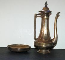 Dekoratív alpakka kancsó 24cm-es magassággal és 3db alpakka alátét