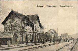 1915 Szolyva, Svalava, Svaljava, Szvaljava, Svaliava; vasútállomás. Goldenberg és Hecht kiadása / Eisenbahnstation / railway station (EK)