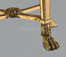 Empire kínáló kézi üveg, Aranyozott réz lábbal. D: 20 cm, m 13 cm