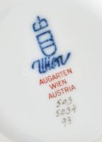 Augarten porcelán áttört bonbonier, kézzel festett, jelzett, apró kopásnyomokkal, m: 7,5 cm