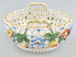 Dresden porcelán áttört tálka, kézzel festett, jelzett, apró kopásnyomokkal, kis lepattanásokkal, m:...