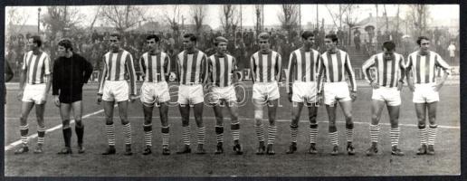 cca 1935 és cca 1980 között készült vintage fotók és fotóművészeti alkotások vegyes tétele, többsége...