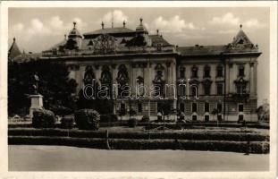 1939 Rimaszombat, Rimavská Sobota; Vármegyeháza, Tompa Mihály szobor. Fenyves Andor kiadása / county hall, statue, monument