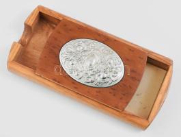 Asztali pipás doboz, fa, ezüst színű betéttel, 11x23 cm