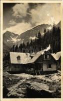 Segesvár, Schässburg, Sighisoara; Casa de adapost S.C. a T. Sighisoara / Schässburger Hütte / tourist house, chalet. Foto orig. J. Fischer 1936. (felületi sérülés / surface damage)