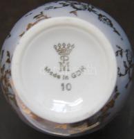 Moschendorfi kis porcelán váza Ámor jelenettel 10cm-es magassággal