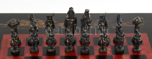 Díszes sakk. Lakkozott tábla, bronz figurákkal, 64x58 cm