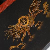 Díszes sakk. Lakkozott tábla, bronz figurákkal, 64x58 cm