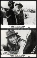 cca 1970 ,,A fekete farmer" című amerikai westernfilm jelenetei és szereplői, 10 db vintage pro...