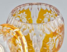 Ezüst (Ag) fogantyús, figurális törpe, sárga ólomkristály bonbontartó, jelzett, hibátlan, m: 21 cm, ...