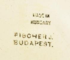Fischer Ignác fajansz tányér, jelzett, kopott, restaurált d: 31 cm