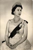 II. Erzsébet brit királynő / Elizabeth II (1926-2022) (non PC) (fa)