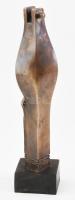 Sztrákos László (1954): Titokőrző, öntött, patinázott bronz. m: 30 cm, Jelezve: Sztrákos 1/1
