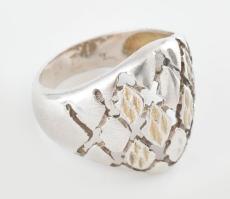 Ezüst(Ag) áttört szélesedő gyűrű, jelzett, méret: 51, nettó: 4 g