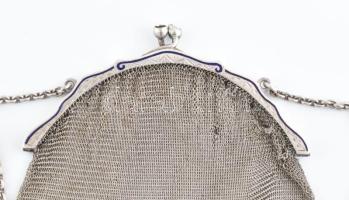 Ezüst (Ag) láncszemes színházi táska. Jelzett, kissé sérült, nettó: 110 g, 16x13,5 cm