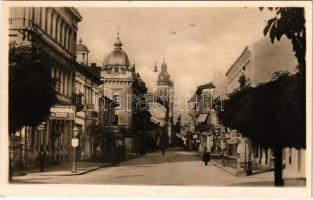 1937 Kassa, Kosice; Mlynská ulica / utca, Europa étterem, bank, üzletek / street view, restaurant, bank, shops