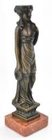 Jelzés nélkül: Görög hölgy. Tömör bronz, márványtalpon, m: 32,5 cm