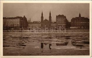 Budapest V. Petőfi tér. photo