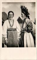 Marótlaka, Morlaka, Morlaca (Kolozs); Román lány / Fete romane / Romanian folklore. Foto orig. J. Fischer 1937. 822.