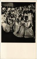 Marótlaka, Morlaka, Morlaca (Kolozs); Román néptánc / Joc national / Romanian folkl dance. Foto orig. J. Fischer 1936. 787.