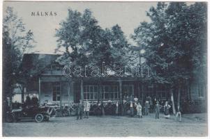 Málnásfürdő, Malnas Bai; autó a vendéglő előtt, étterem / automobile in front of the restaurant (EK)