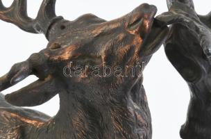 Jelzés nélkül: Szarvas. Öntöttvas, agancsai javítottak. m: 34cm