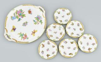 Herendi Viktória mintás porcelán süteményes készlet kis méretű (12 cm) tányérokkal. Tál d: 30 cm Kézzel festett, jelzett, hibátlan