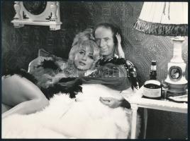 1969 A veréb is madár c. magyar film Kabos László, Medveczky Ilona, Piros Ildikó, Szirtes Ádám. 2 db...