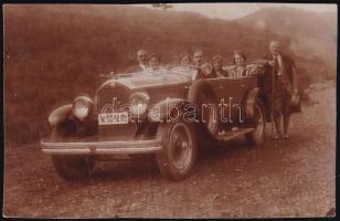 1932 Bálványosi kirándulás Kolozs megyei rendszámú Buick márkájú autóval. Fellirtaozott fotólap 14x9 cm