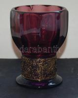 Walther jelzéssel ellátott sötét üveg pohár, szája csorbult, 11cm magas