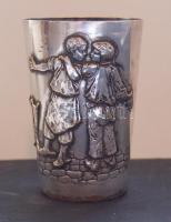 Díszes alpakka szentelőpohár motívumokkal (8,5cm magas)