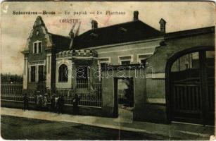 Szászváros, Broos, Orastie; Evangélikus paplak / Ev. Pfarrhaus / Lutheran rectory (lyuk / pinhole)