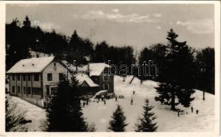 1939 Kassai Havasok, Kojsói Havasok, Kojsov; MKE (Magyarországi Kárpát Egyesület) Lajos menedékház télen / tourist house, chalet in winter