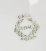 Royal Austria szószos kínáló aljjal Matricás, jelzett, kopott. h: 23 cm