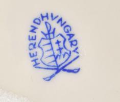 Herendi virágcsokor mintás hamutál. Kézzel festett, jelzett, kopásokkal 14x11 cm