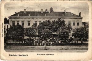 1913 Barót, Baraolt; Római katolikus népiskola, ünnepség. Incze Gyula kiadása / school, celebration + "MAGYARHERMÁNY POSTAI ÜGYN" (Rb)