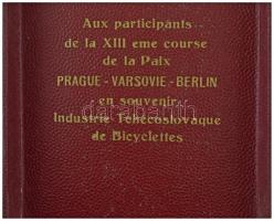 Csehszlovákia 1960. "XIII. Prága-Varsó-Berlin" aranyozott, zománcozott bronz jelvény erede...