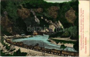 1908 Ruttka, Vrútky; Vasút keresztülhaladva a Sztrecsnói szoroson a Vág mentén, vonat / railway through the Strecno gorge, Váh river, train